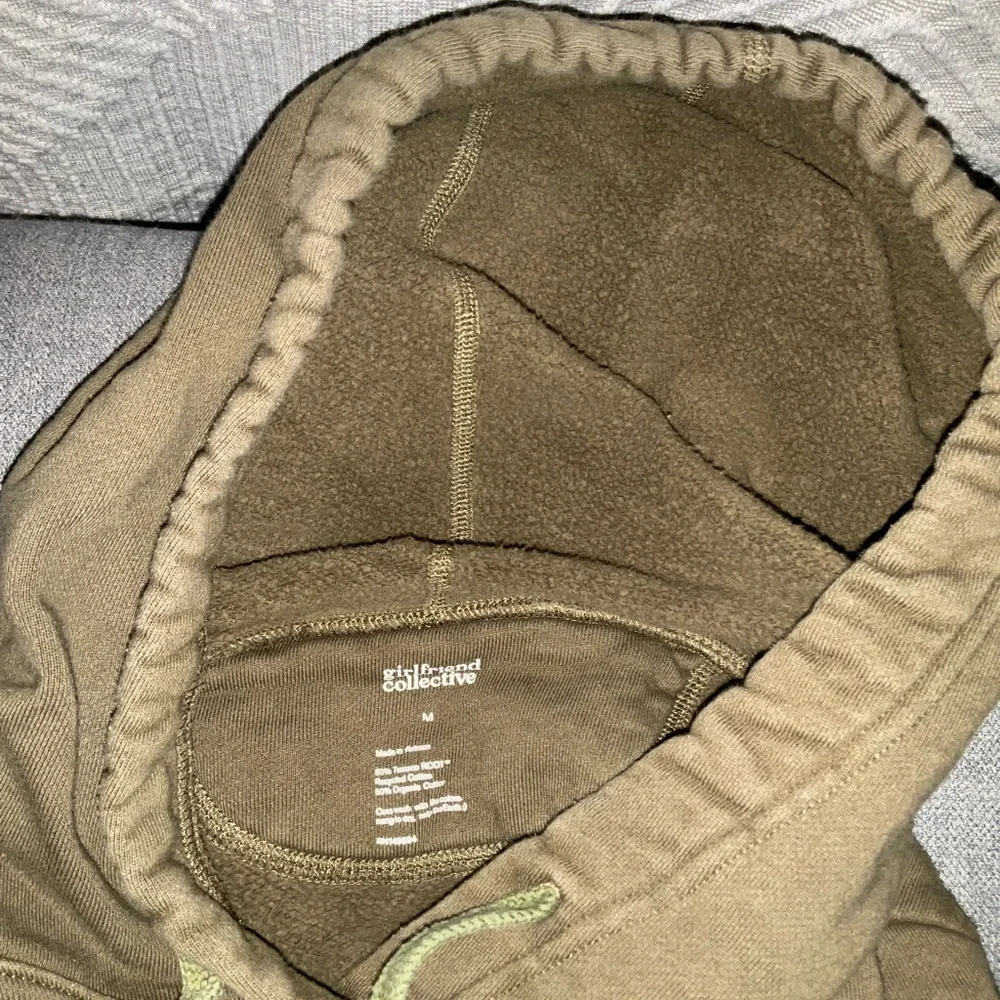 Girlfriend Collective Olive Hoodie - Picture 5 of 6